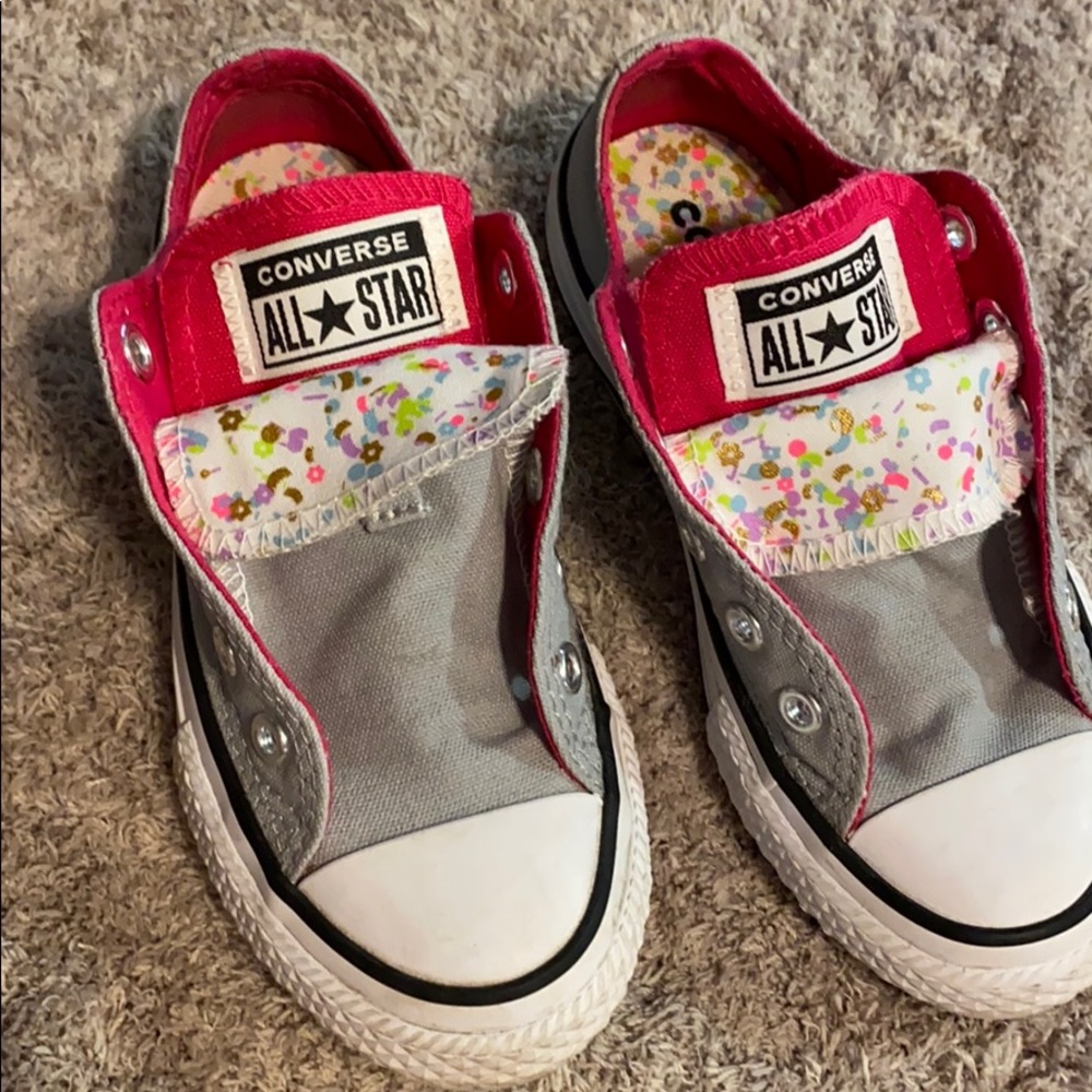Girls converse size 11